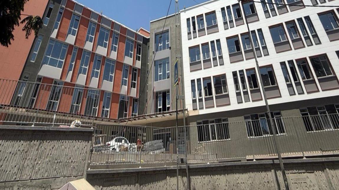 Şişli Anadolu Lisesi Fotoğrafı